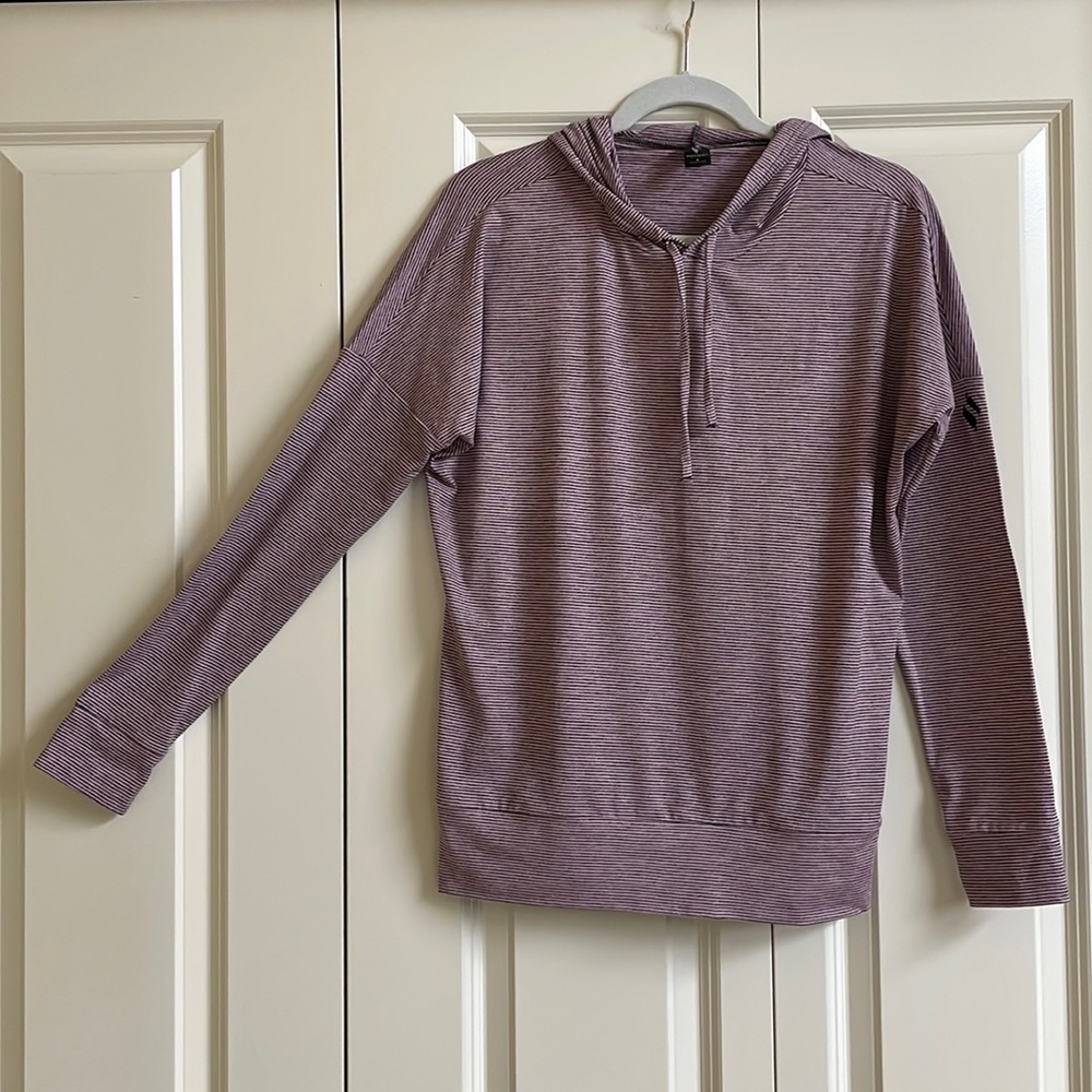 Skechers Hoodie Small
